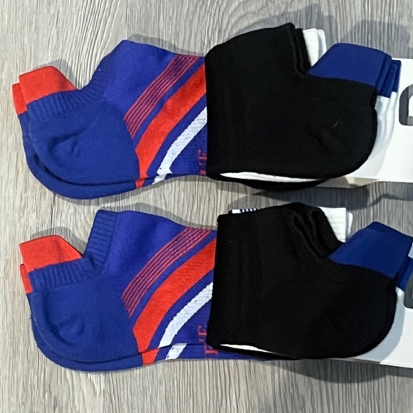 NEW Hue Women's 2- 3 Packs Air Sleek Tab Cushion Socks, Black/White/Blue - Picture 9 of 12